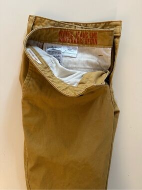 Dockers Alpha Collection Khakis, dark mustard size 33x32, skinny tapered fit